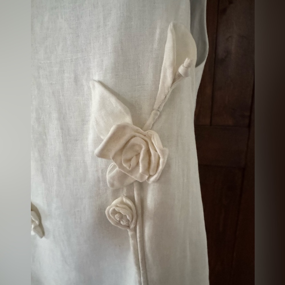 FARM Rio White Floral Applique Mini Dress - Picture 8 of 11